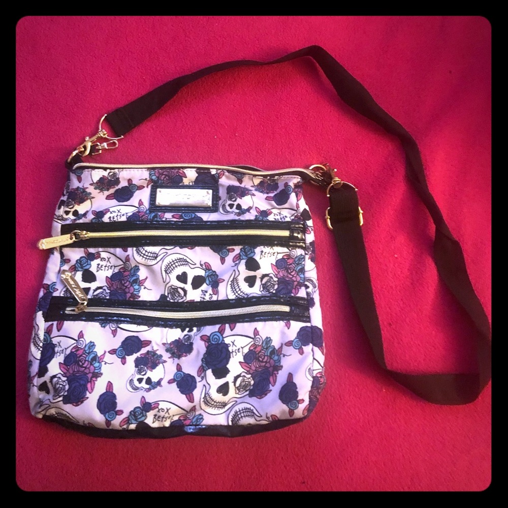 Betsy Johnson cross body bag